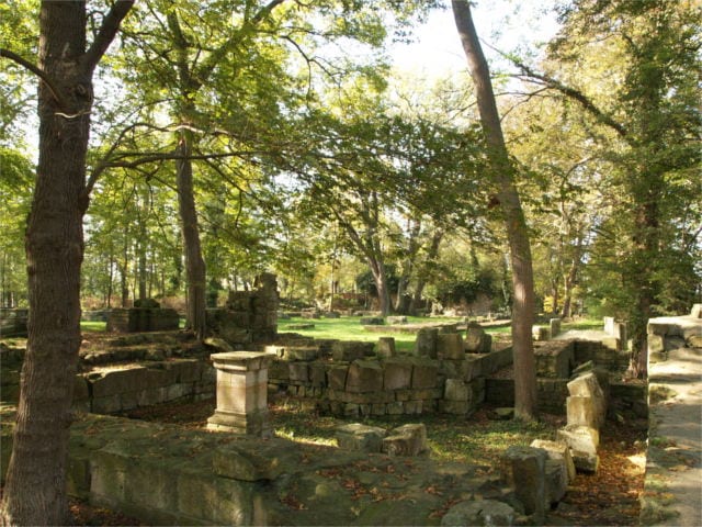 Ruins at the monastery Rupertsberg - Healthy Hildegard